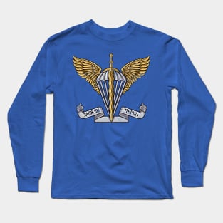 Ukrainian Air Assault Forces // Vintage-Style Emblem Design Long Sleeve T-Shirt